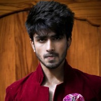 Prateeksh C